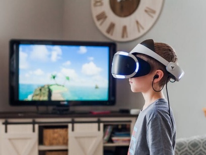 The Benefits of Using Virtual Reality in Education